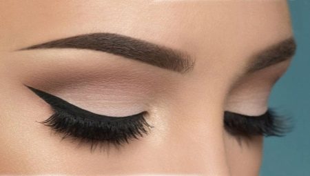 Arrows with eyelash extensions