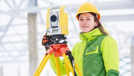 All about the job of a surveyor technician