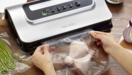 Choosing bags for a vacuum sealer