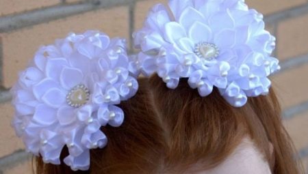 School bows in kanzashi style