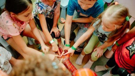 All about New Year's quests for children