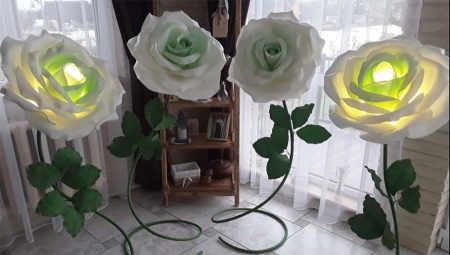 All about lamps in the form of a rose from Isolone