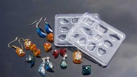Molds and molds for epoxy resin