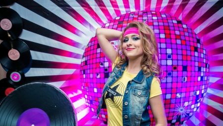 How to organize an 80s party?