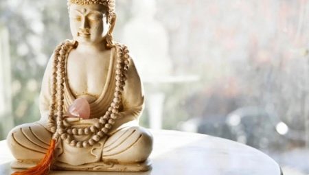 Tibetan mantras: types and rules of use
