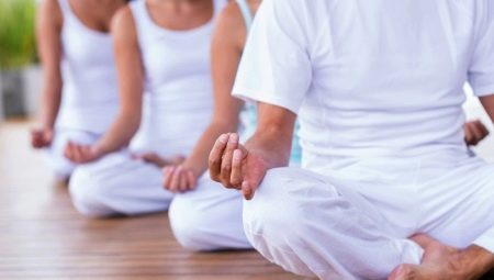 All about kundalini yoga mantras