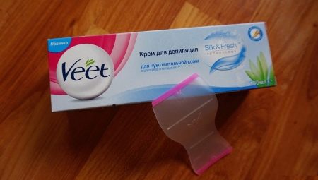 Depilatory creams Veet