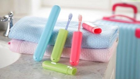 All About Toothbrush Cases