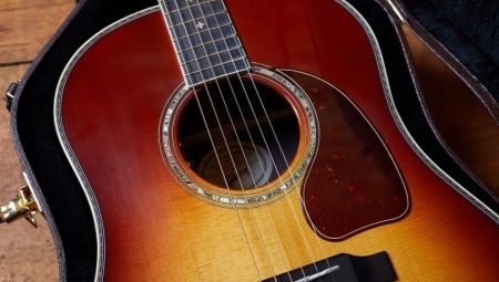 What are acoustic guitar strings and how to choose them?