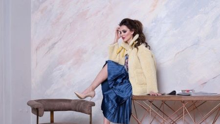 What are pleated skirts?