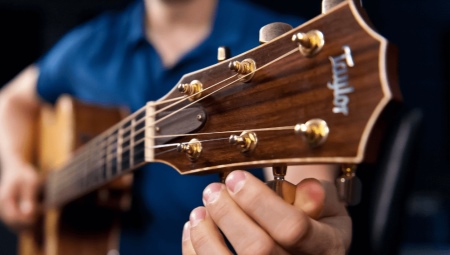 Pourquoi une guitare se désaccorde-t-elle rapidement et comment est-ce déterminé ?