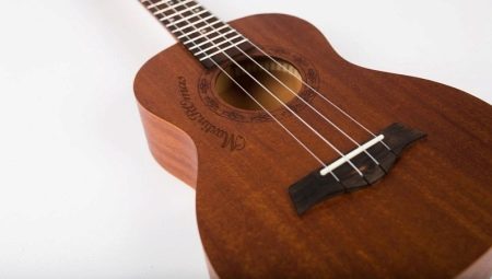 The device and sound of a baritone ukulele