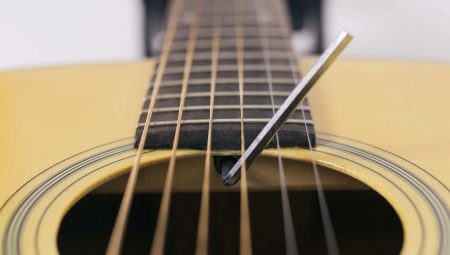 Truss & Neck Tuning on Acoustic Guitar