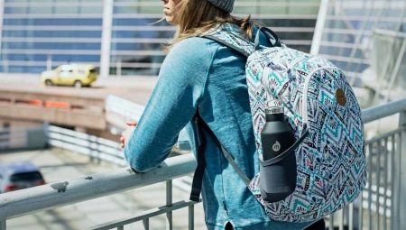 Description of Dakine backpacks