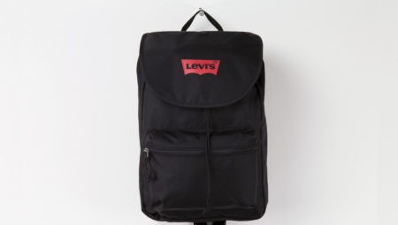 Description des sacs à dos Levi's