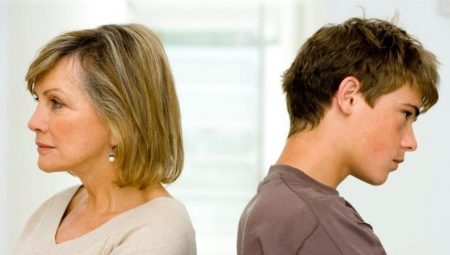 Why does the son hate his mother and what to do?