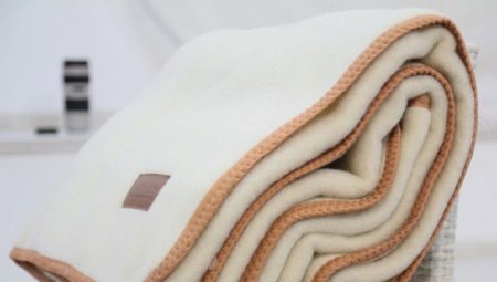 Choosing a merino wool blanket