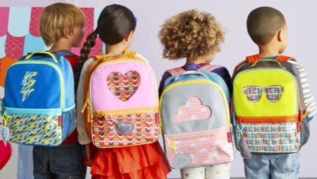 Choosing a backpack for a first grader