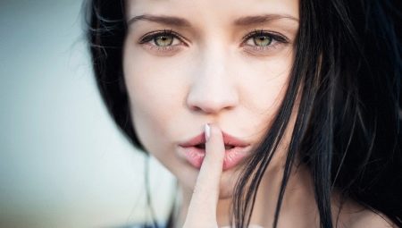 What is a vow of silence and why is it given?