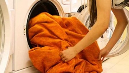 How to wash a blanket?
