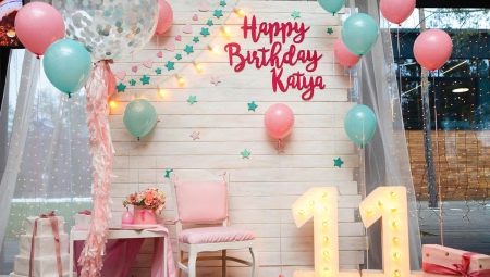 What is a birthday photo zone and how to make it?