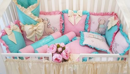 Pillows-bumpers in the bed: types, selection and care