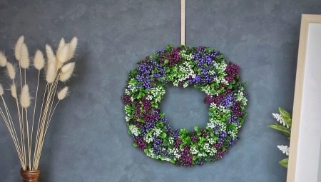 Varieties of wreaths and their creation