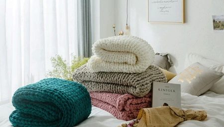 All about knitted blankets