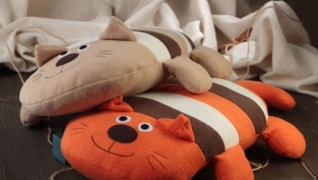 All about pillow toys