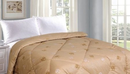 All about camel wool blankets
