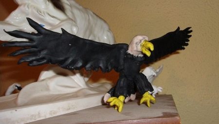 How to make an eagle from plasticine?