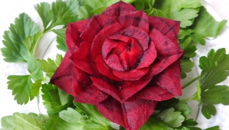 Making beetroot crafts