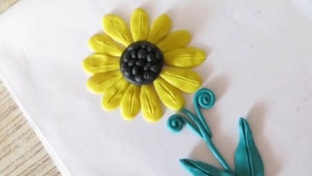 Comment faire un tournesol en pâte à modeler ?