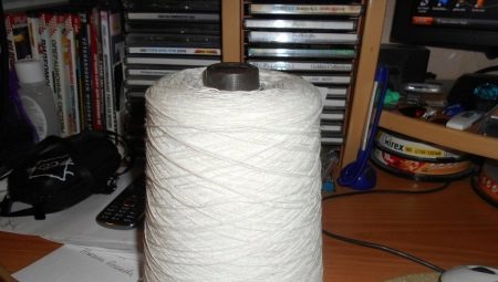 What are the thick threads and where are they used?