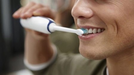 Choosing and using electric toothbrushes