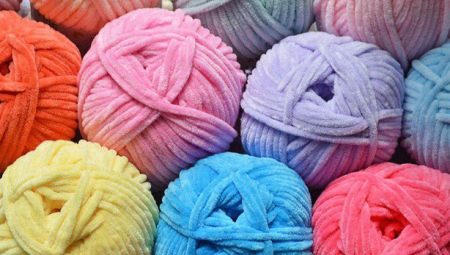 What is plush yarn and what is it used for?