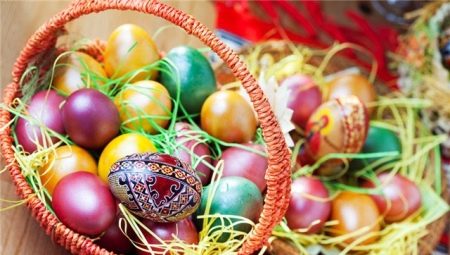 How to paint eggs with dyes?