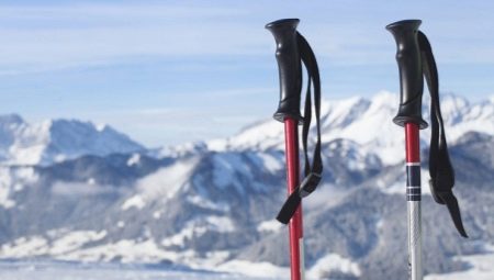 What are the ski poles and how to pick them up?
