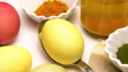 When to paint eggs for Easter?