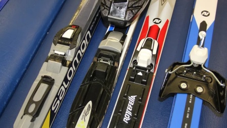 Ski mounts