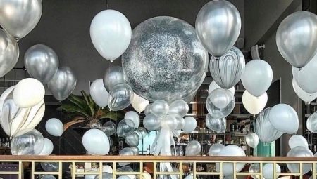 Design options for graduation balls