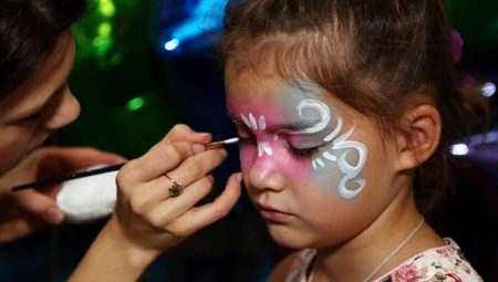 Face painting