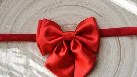 Satin ribbon bow
