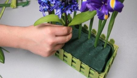 How to replace a floral flower sponge at home?