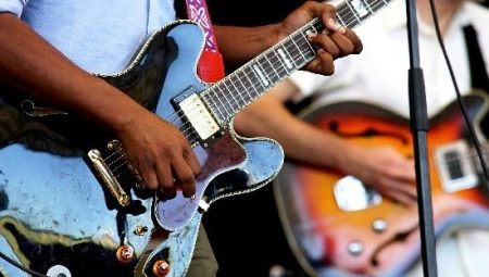 Qu'est-ce que la guitare rythmique et comment en jouer ?