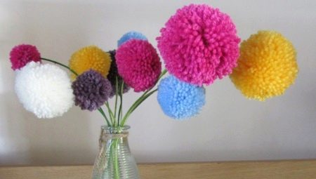 We make flowers from threads with our own hands