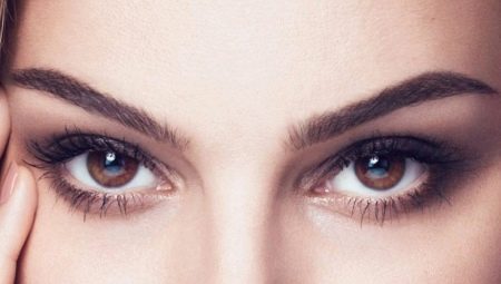 We do light eye makeup