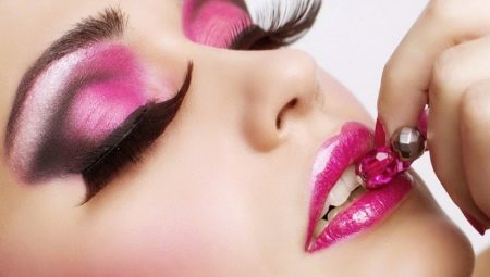 Doing pink makeup