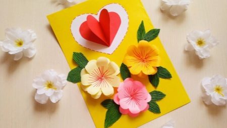 Nous fabriquons de volumineuses cartes postales de nos propres mains