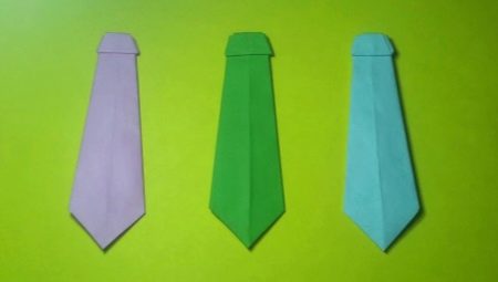 Making origami in the form of a tie